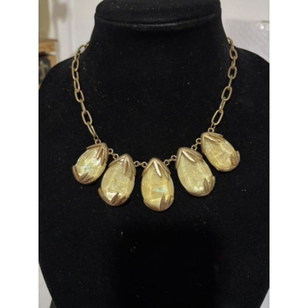 vtg New Direction Gold tone bib necklace with faceted yellow teardrop stones
